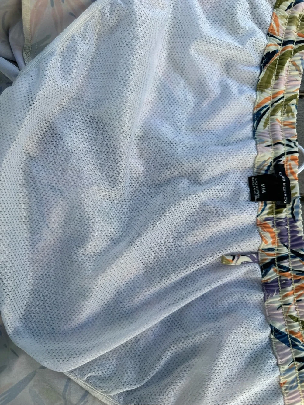 Club Monaco Arlen Swim Trunks • Size M • NWOT Flawless